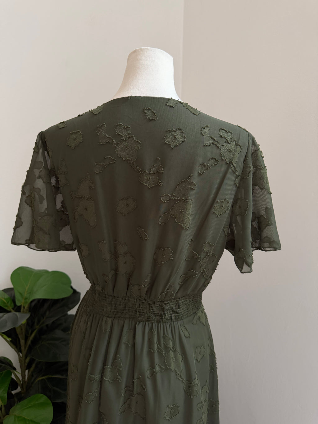 Vestido largo verde musgo
