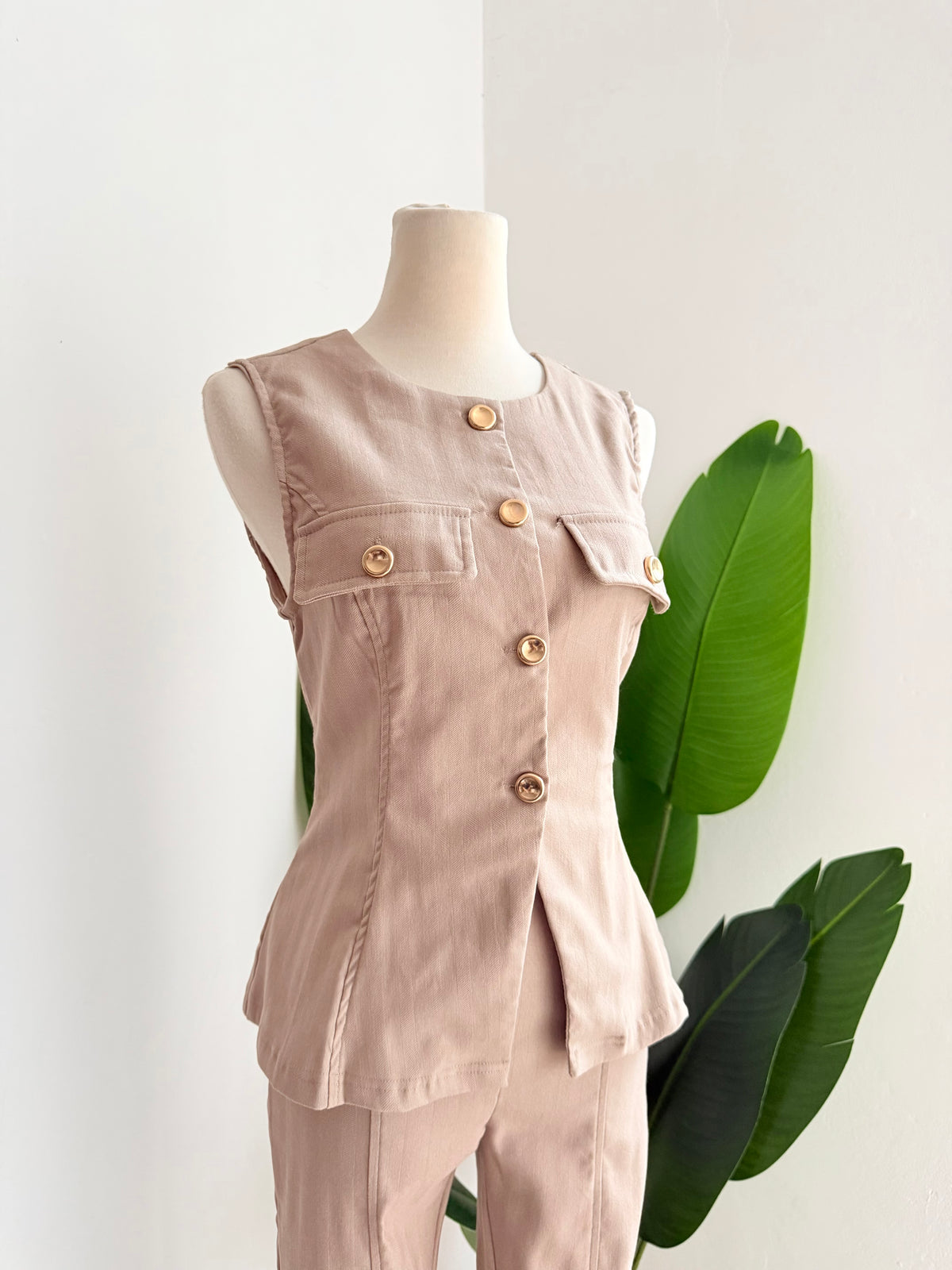 Conjunto beige