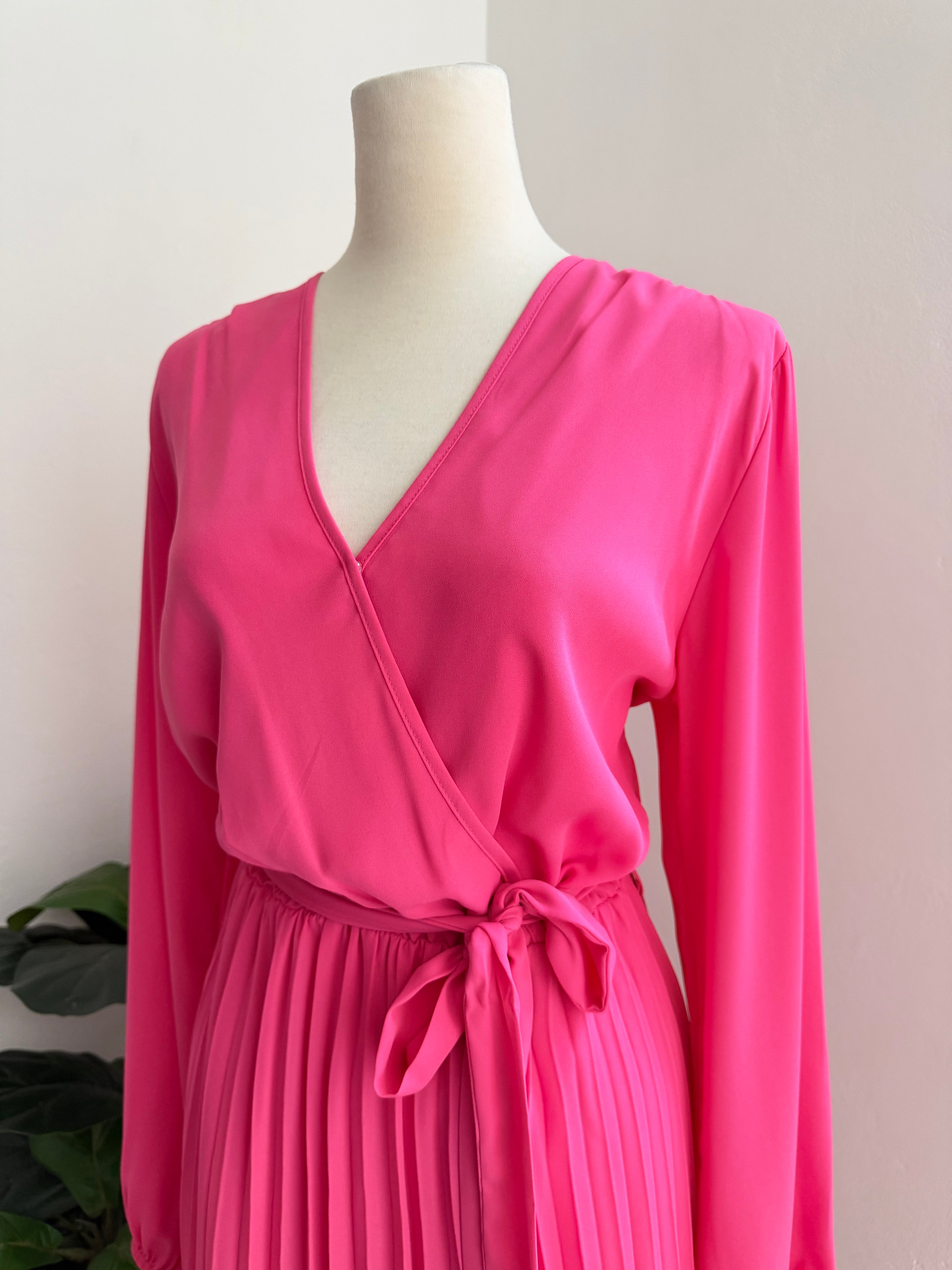 Vestido midi plisado
