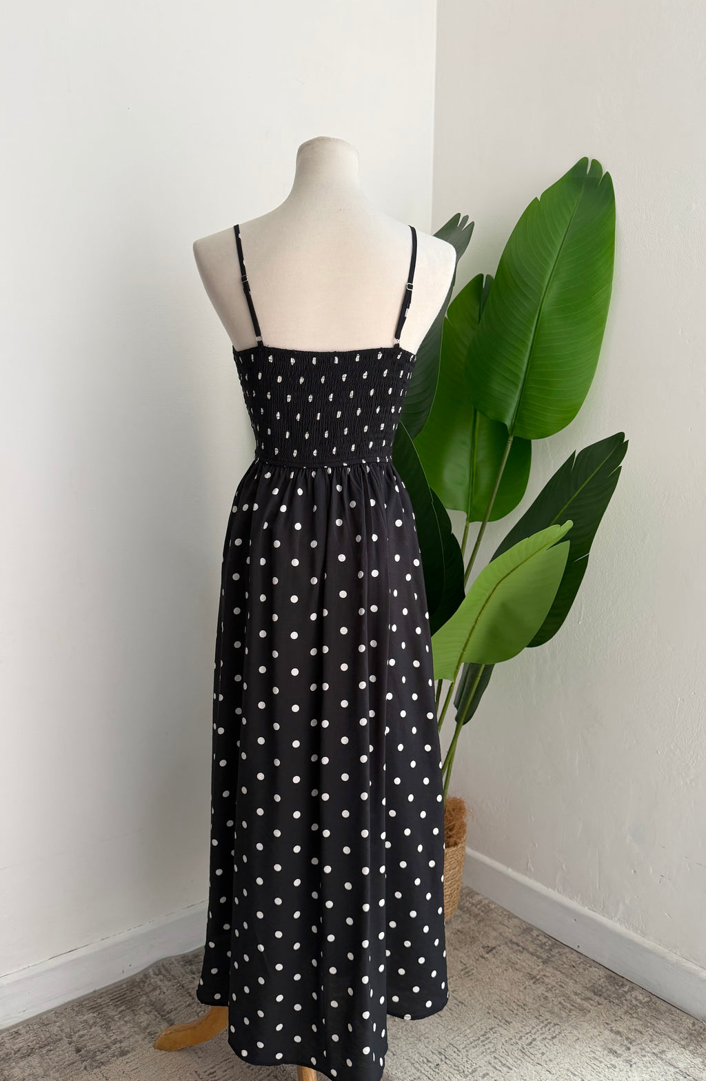 Vestido Audrey Negro de Lunares