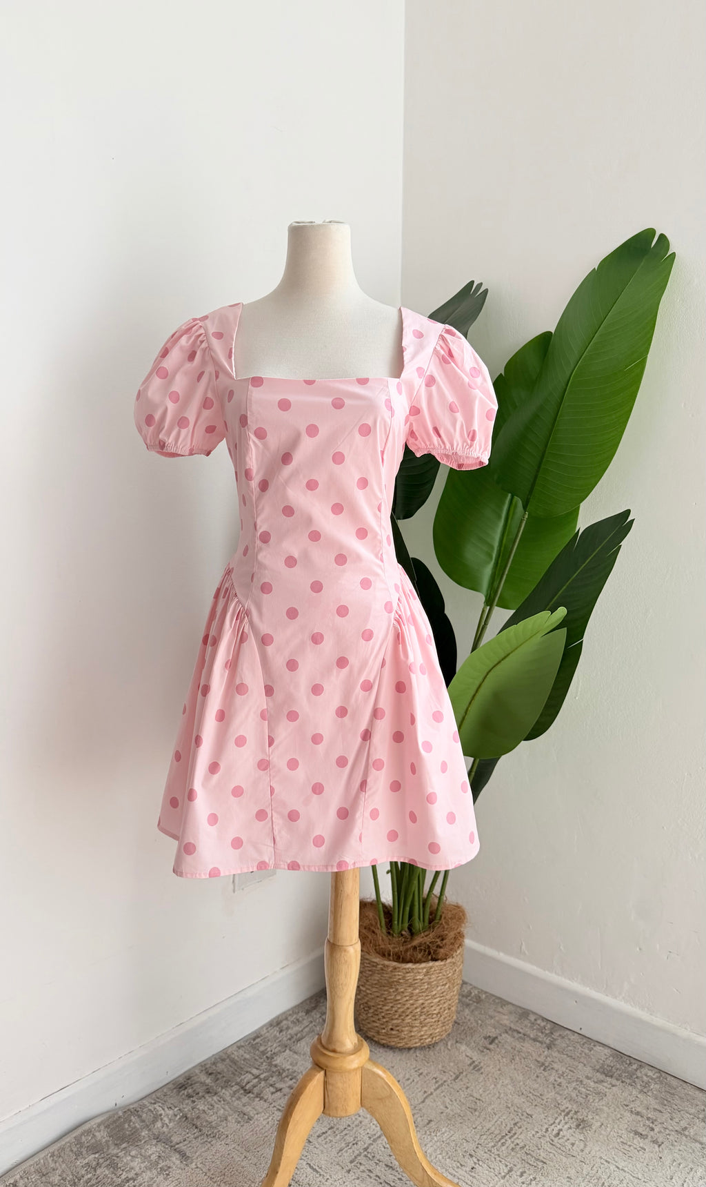 Vestido polka rosa
