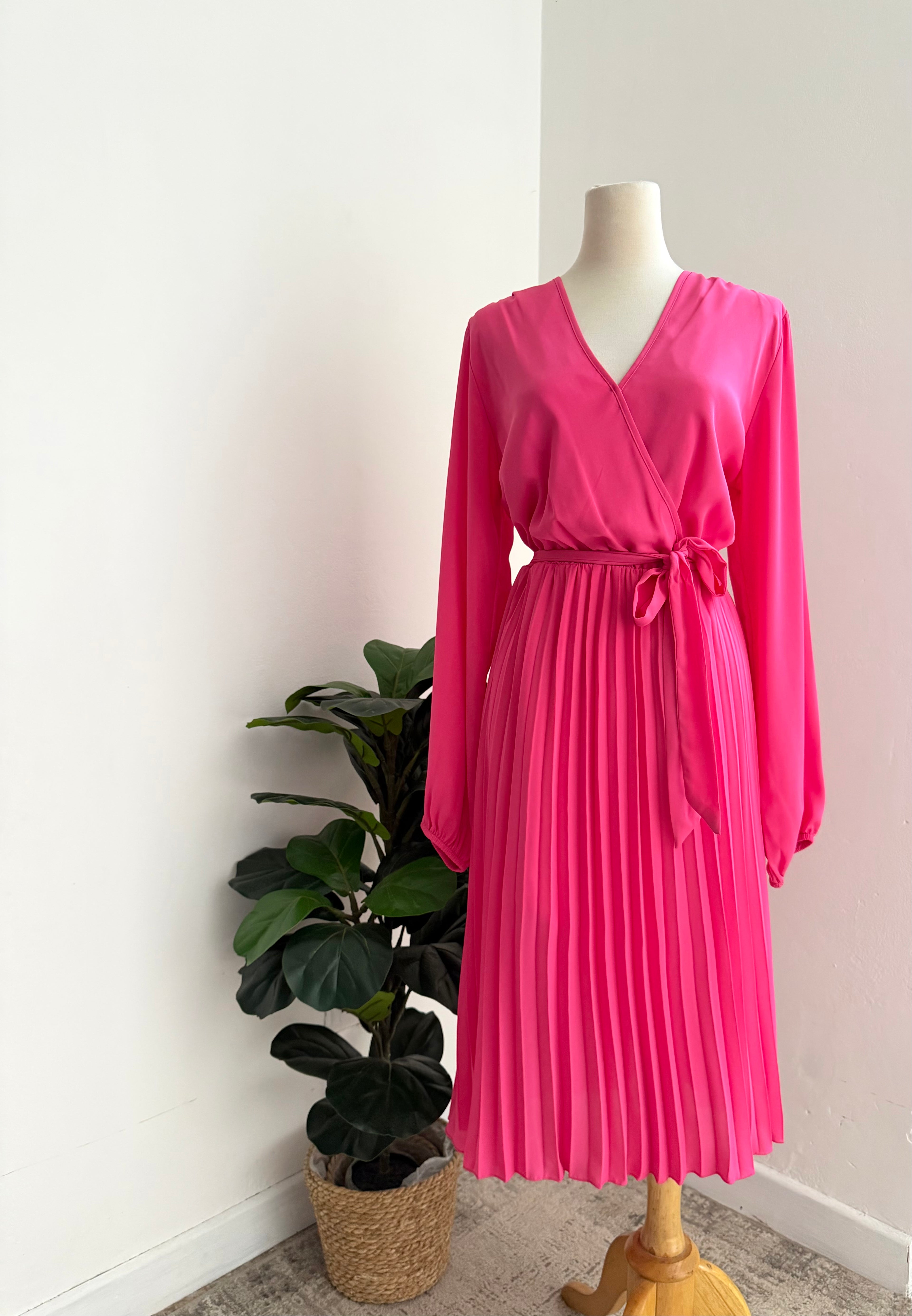 Vestido midi plisado