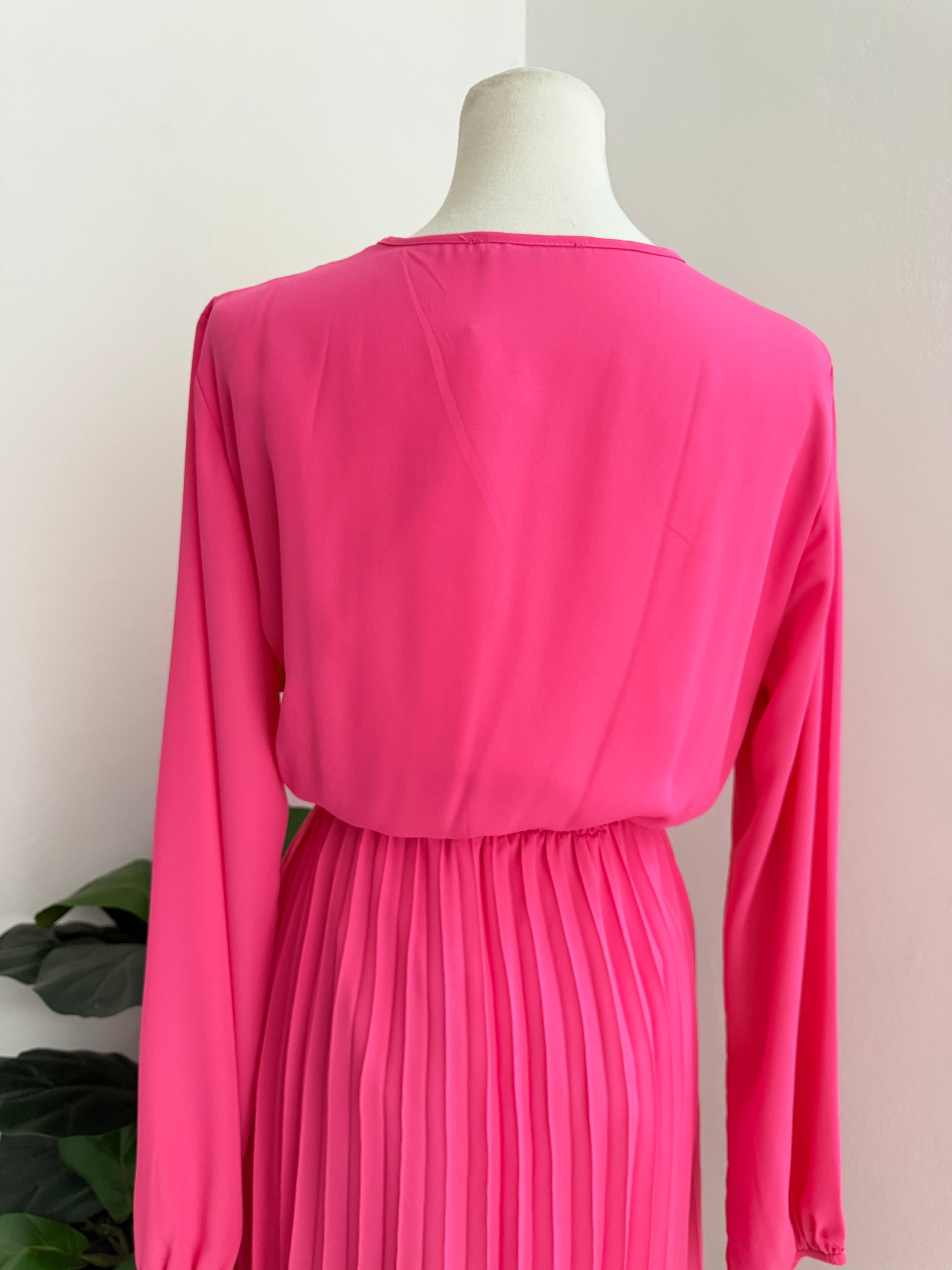 Vestido midi plisado