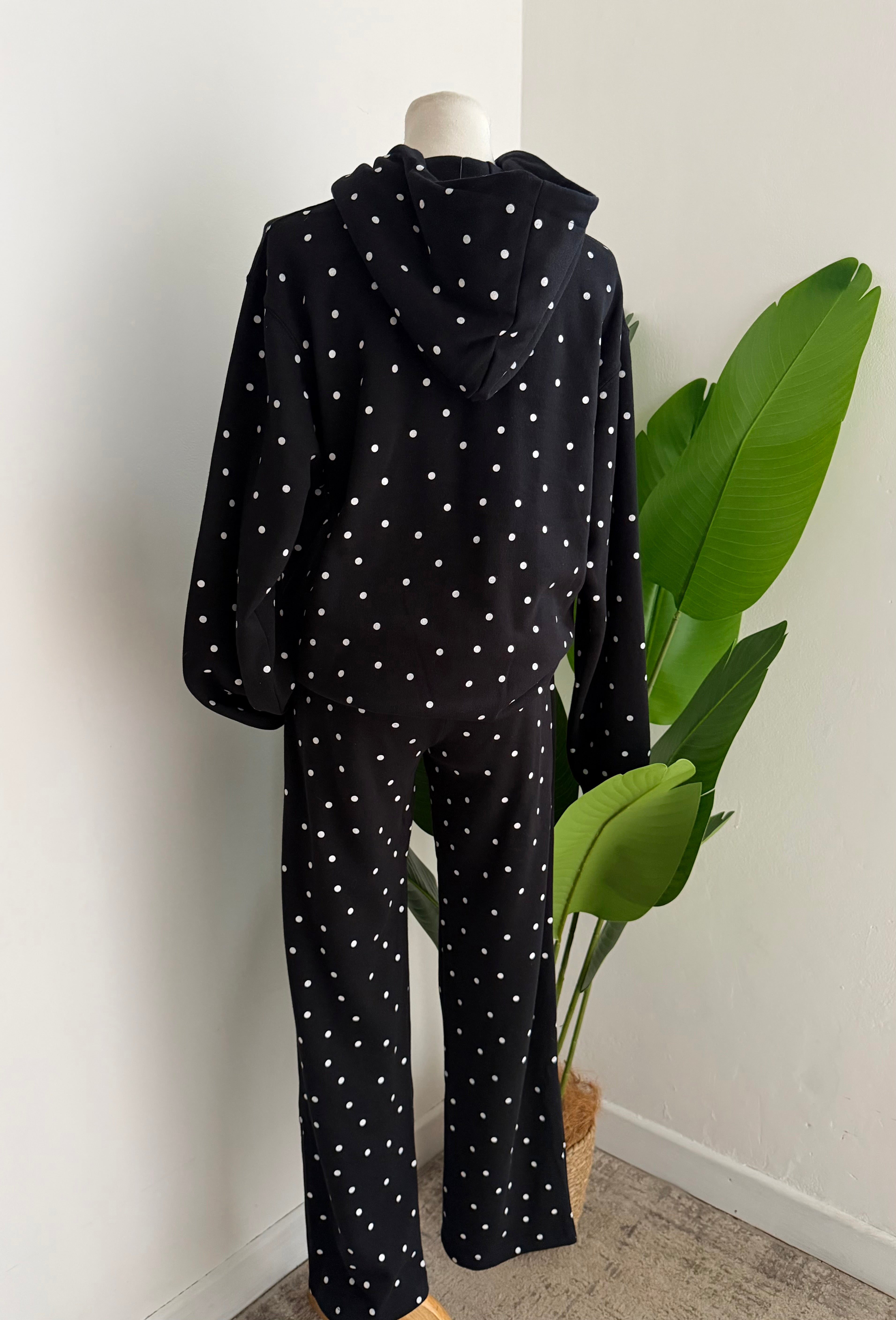 Set polka