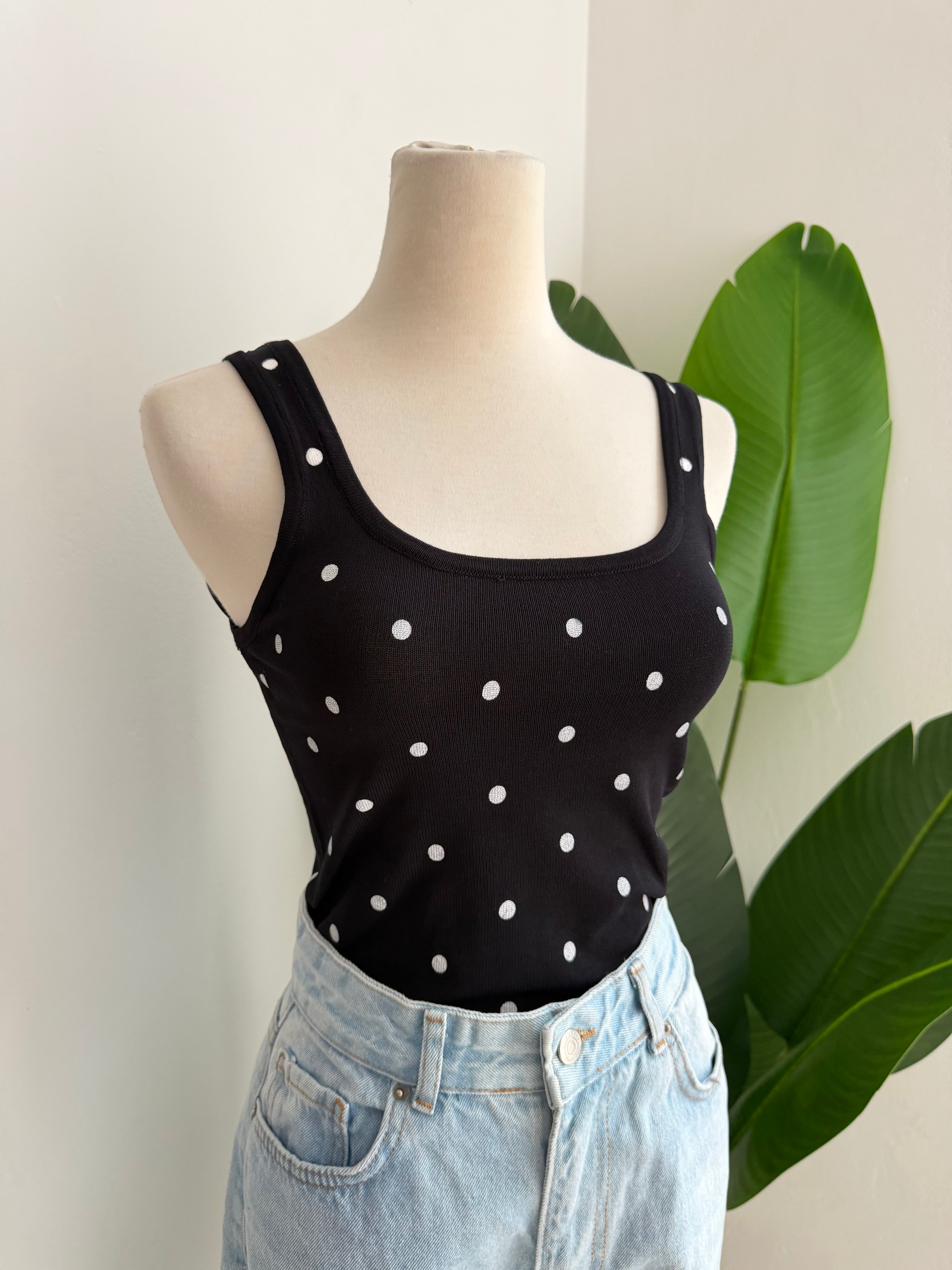 Blusa básica polka